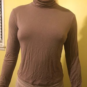 Forever 21 turtle neck top